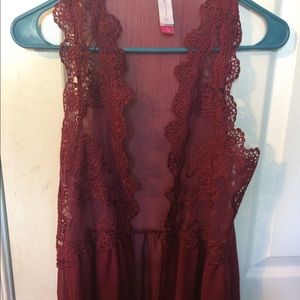 Vest type cover for tank top